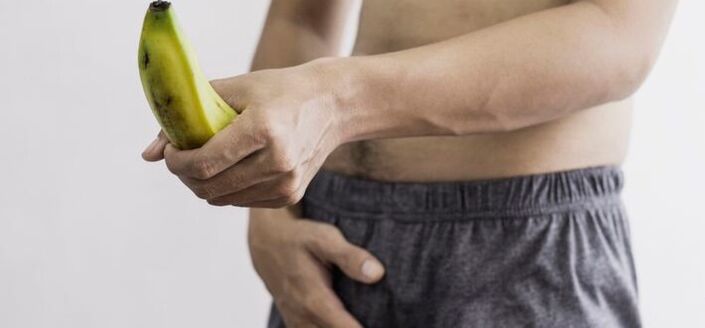 Male penis size using a banana as an example.